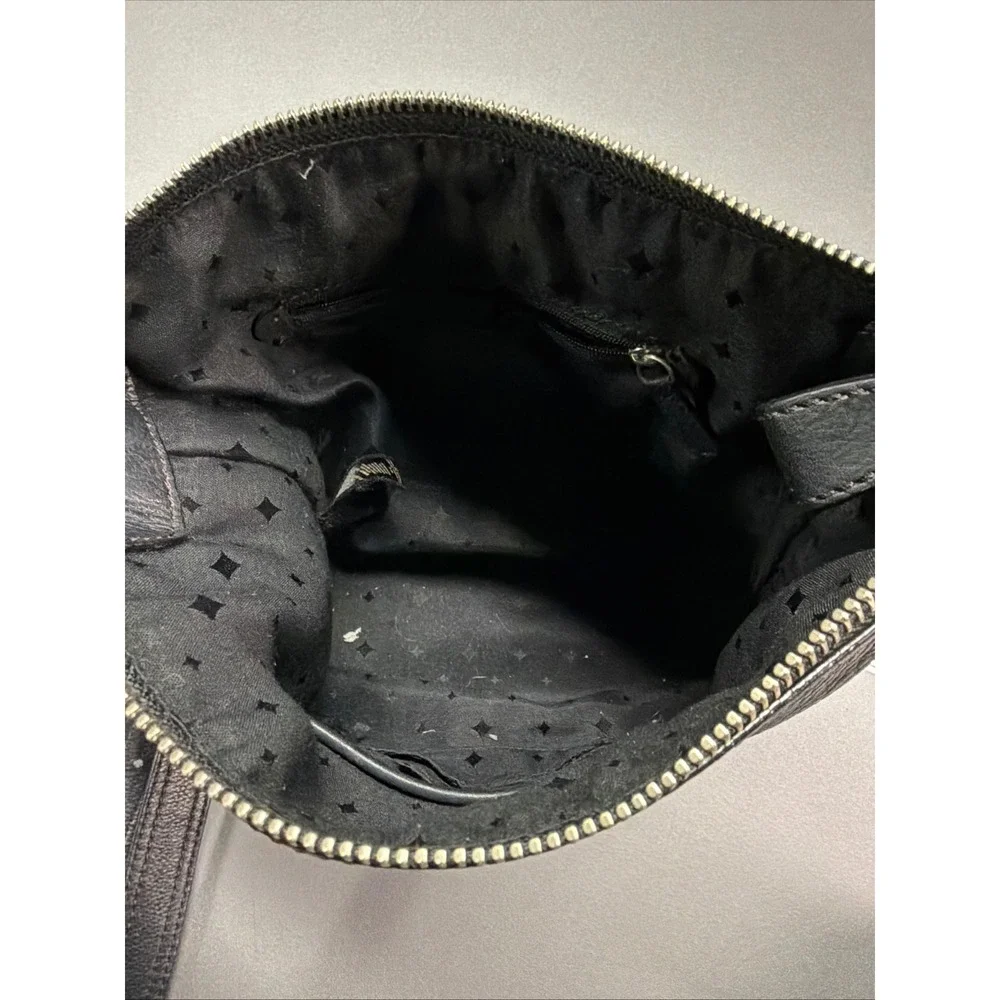 Fossil‎ Maddox Black Pebbled Leather Zipper Closure Bucket Crossbody Purse Bag